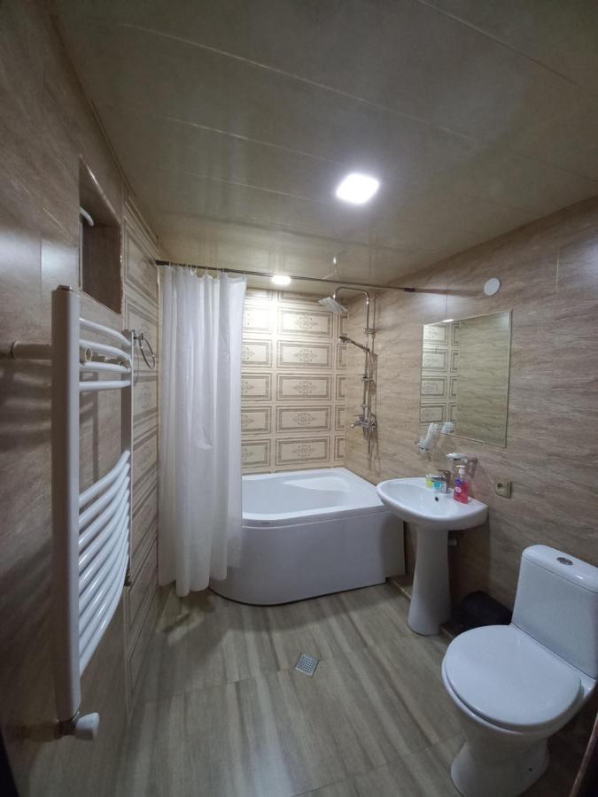 Hotel Four Season In Kazbegi Zimmer foto