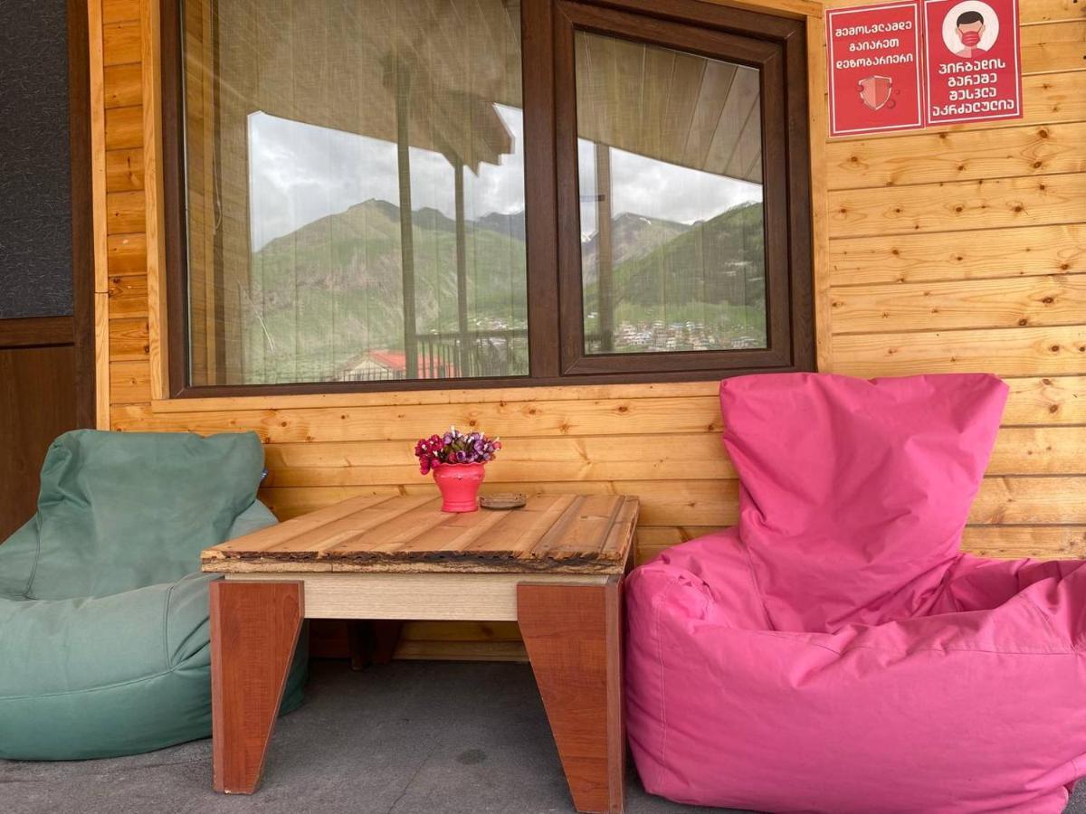Hotel Four Season In Kazbegi Zimmer foto