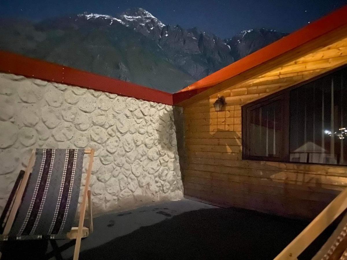 Hotel Four Season In Kazbegi Exterior foto