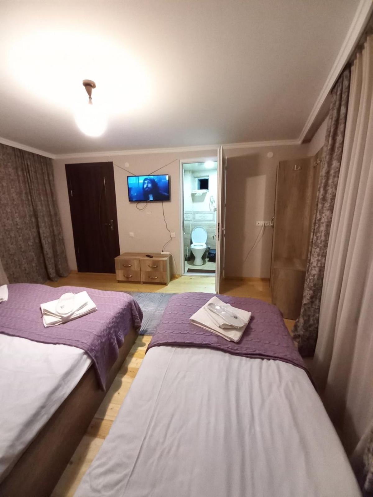 Hotel Four Season In Kazbegi Zimmer foto