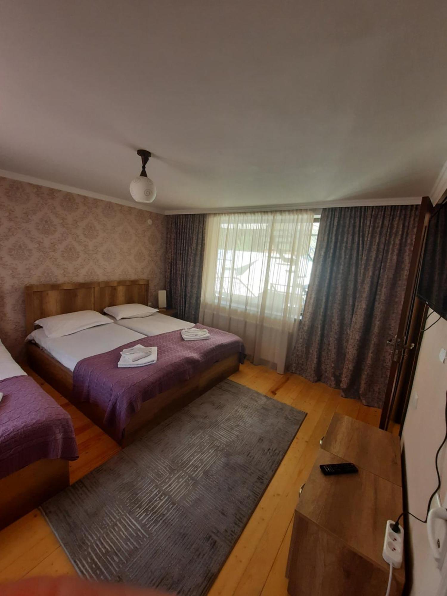 Hotel Four Season In Kazbegi Zimmer foto