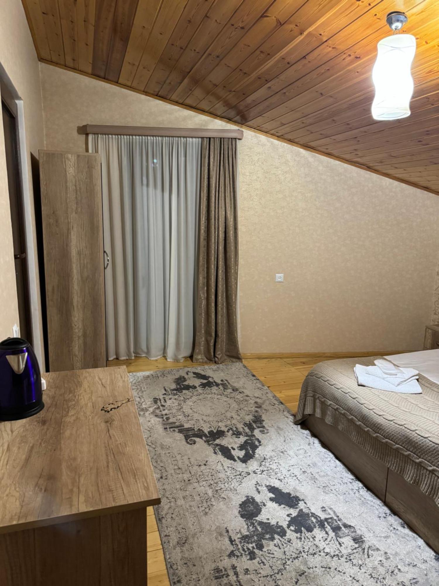 Hotel Four Season In Kazbegi Exterior foto