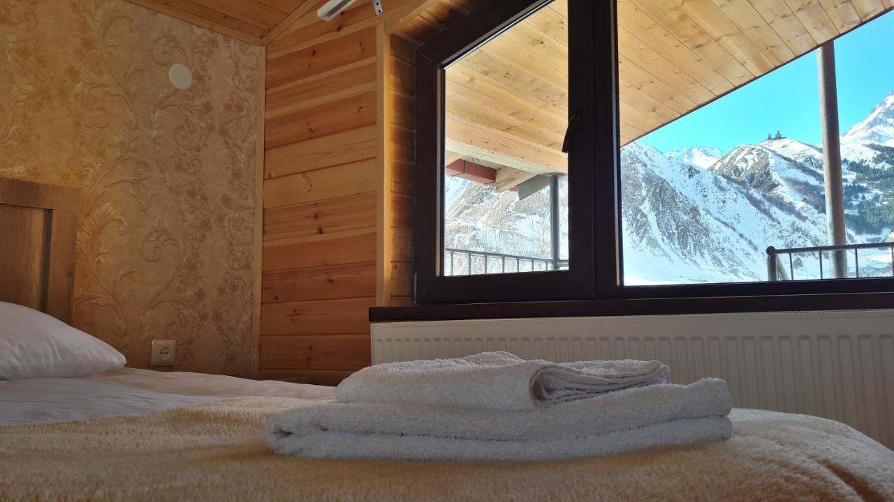 Hotel Four Season In Kazbegi Exterior foto