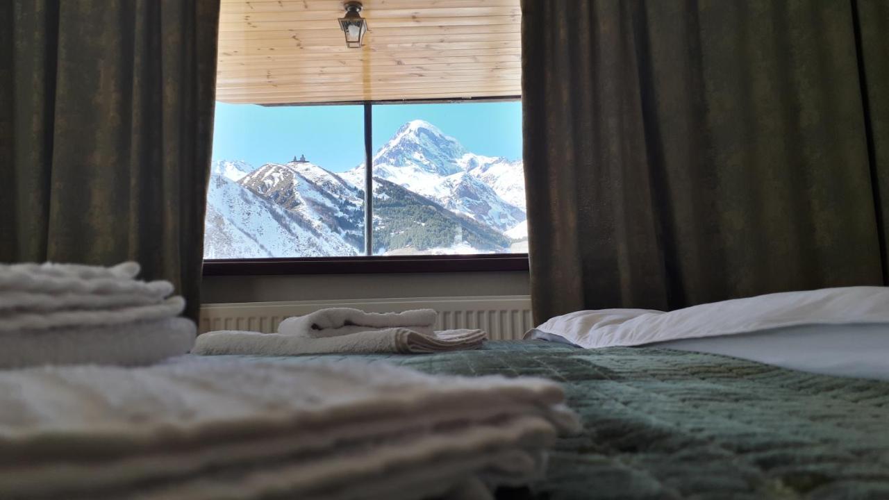 Hotel Four Season In Kazbegi Exterior foto