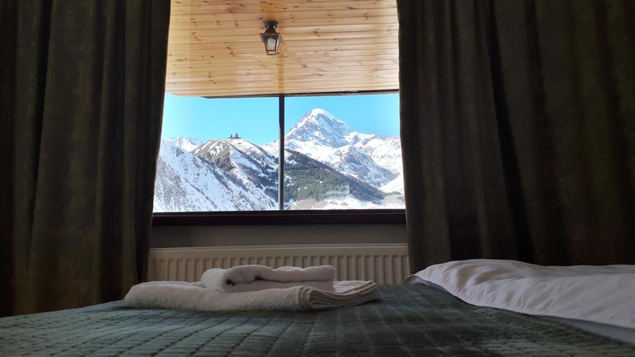 Hotel Four Season In Kazbegi Exterior foto